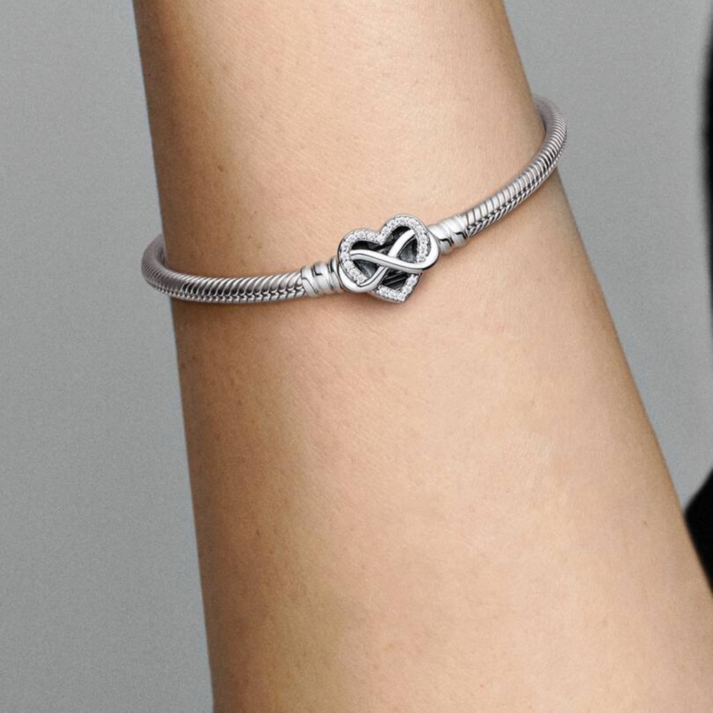 Pandora Elegant Silver Infinity Bracelet